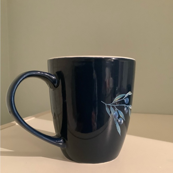New Psalm 23:3 bible quote mug - Picture 6 of 9